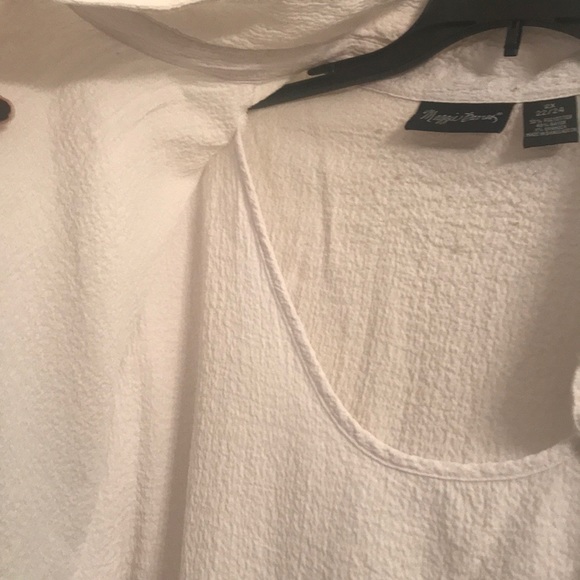 White linen top size 2x - Picture 4 of 4
